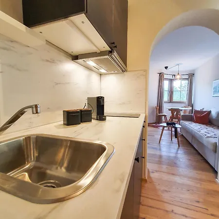 Alpenflair Mit Balkon - Inkl Parkplatz #3 Apartamento *