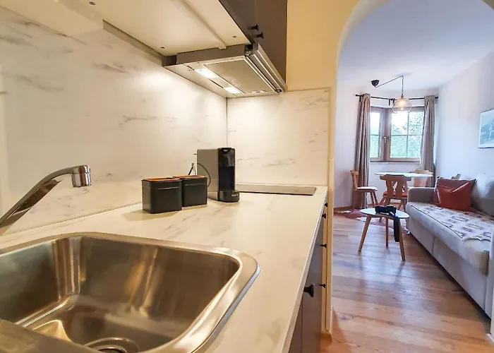 Alpenflair Mit Balkon - Inkl Parkplatz #3 Apartamento *